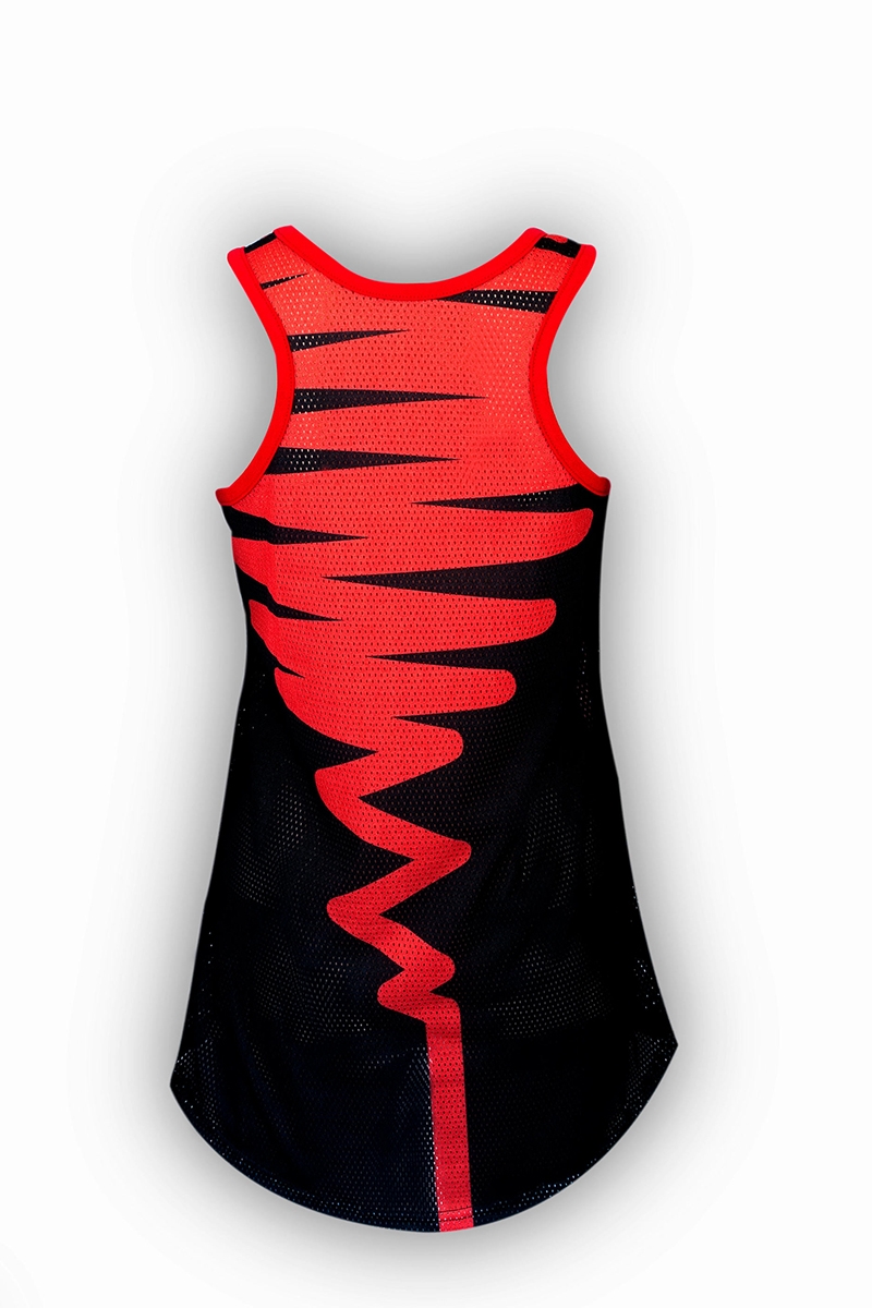 ONEKOR - Black tight tank top with line heart