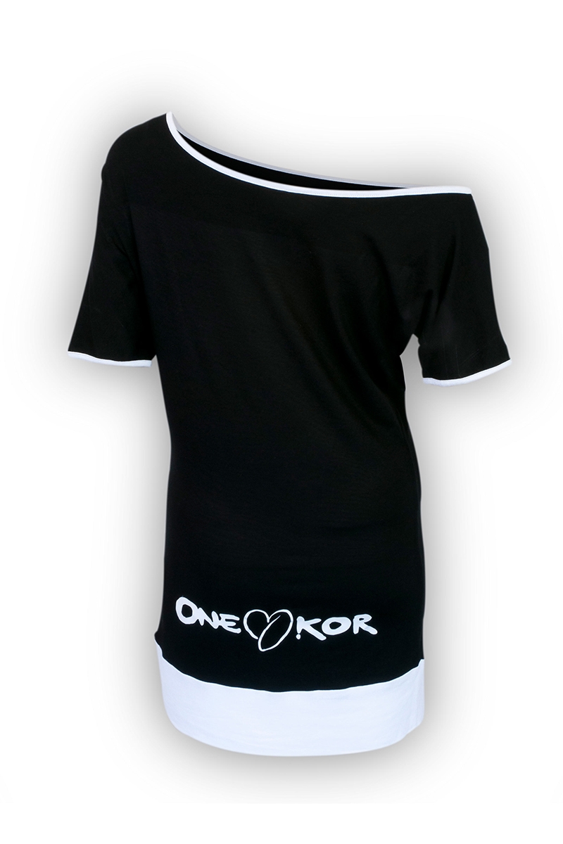 ONEKOR - T-shirt black big heart
