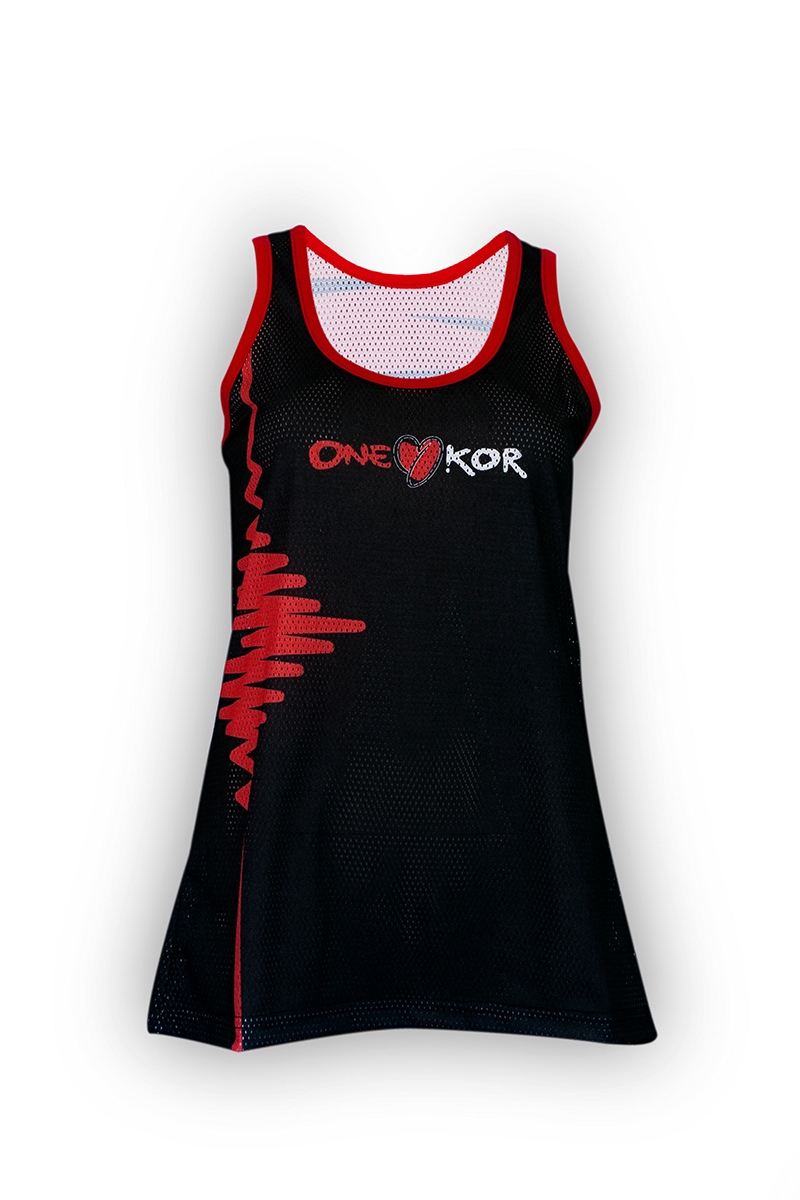 ONEKOR - Black tight tank top with line heart